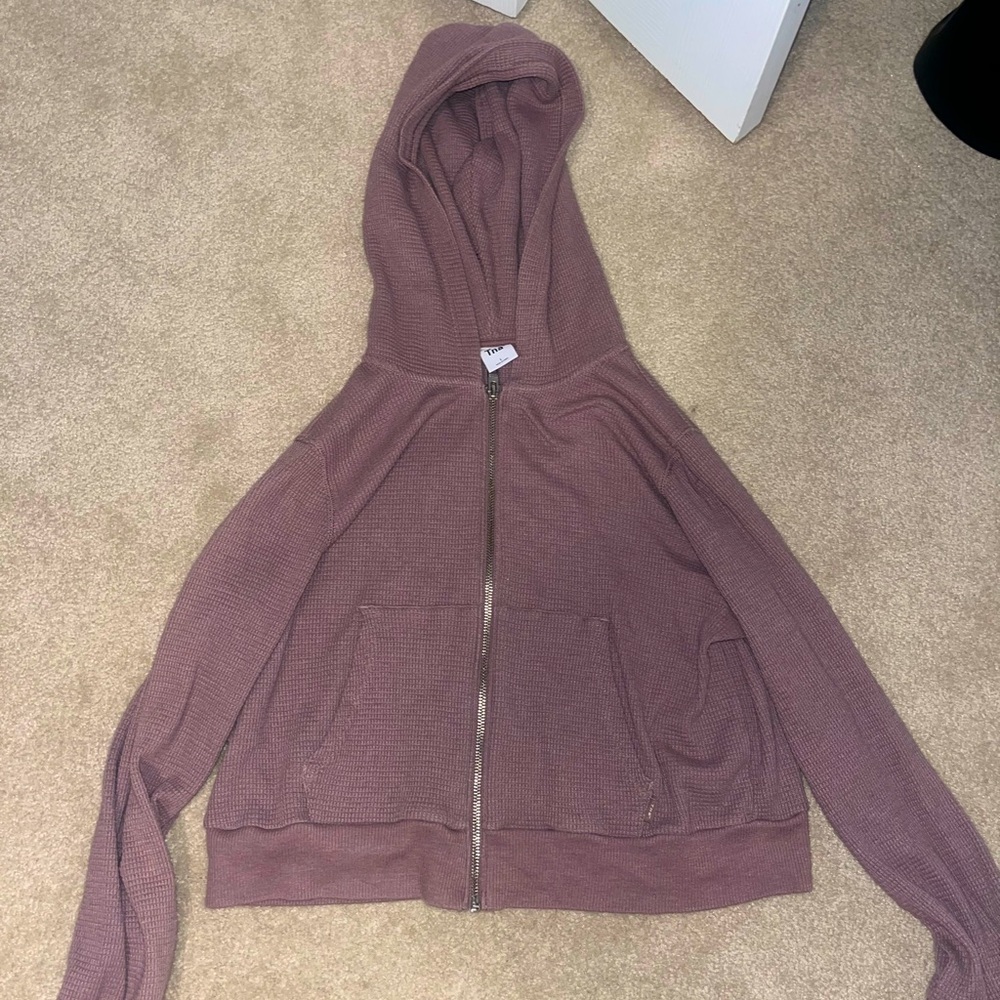 Aritzia TNA waffle zip up